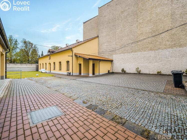 Pronájem kanceláře Pardubice, třída Míru č. 23