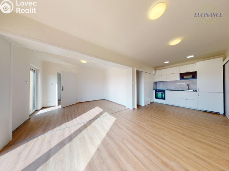 Аренда квартиры 3+KK Kralupy nad Vltavou, Na Skalách 2120 č. 10