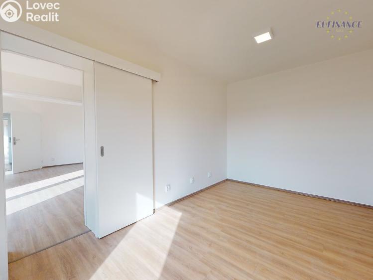 Аренда квартиры 3+KK Kralupy nad Vltavou, Na Skalách 2120 č. 16