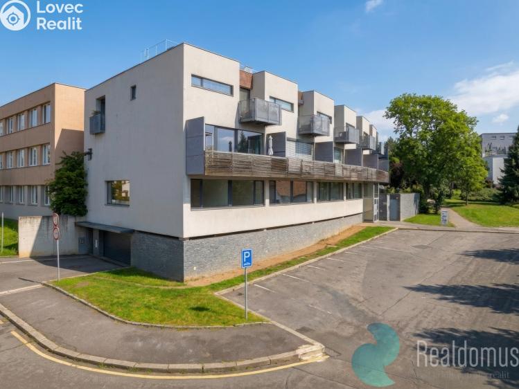 Prodej bytu 3+KK Praha, Pod průsekem č. 25