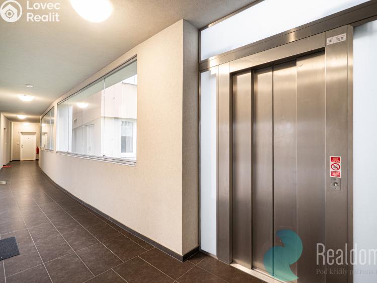 Продажа квартиры 3+KK Praha, Pod průsekem č. 22