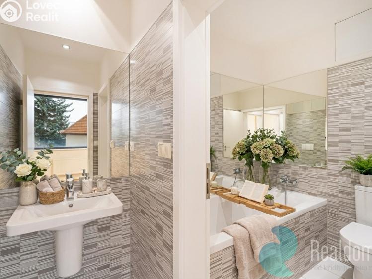 Prodej bytu 3+KK Praha, Pod průsekem č. 19