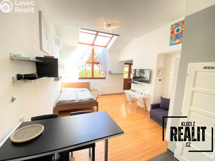 Оренда нестандартної квартири Praha, Újezd 402/33 č. 2