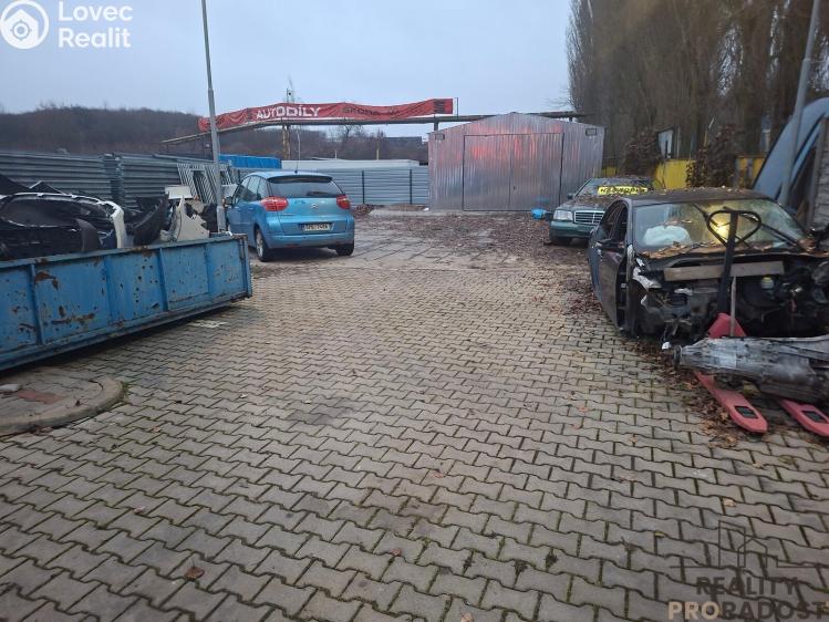 Rent commercial properties Kladno, Libušina č. 3