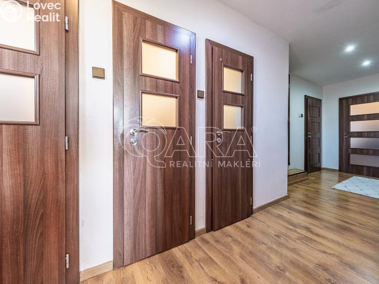 Продаж сімейного будинку Měrunice č. 19