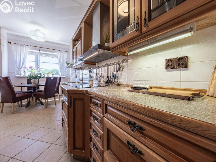 Продаж сімейного будинку Měrunice č. 20