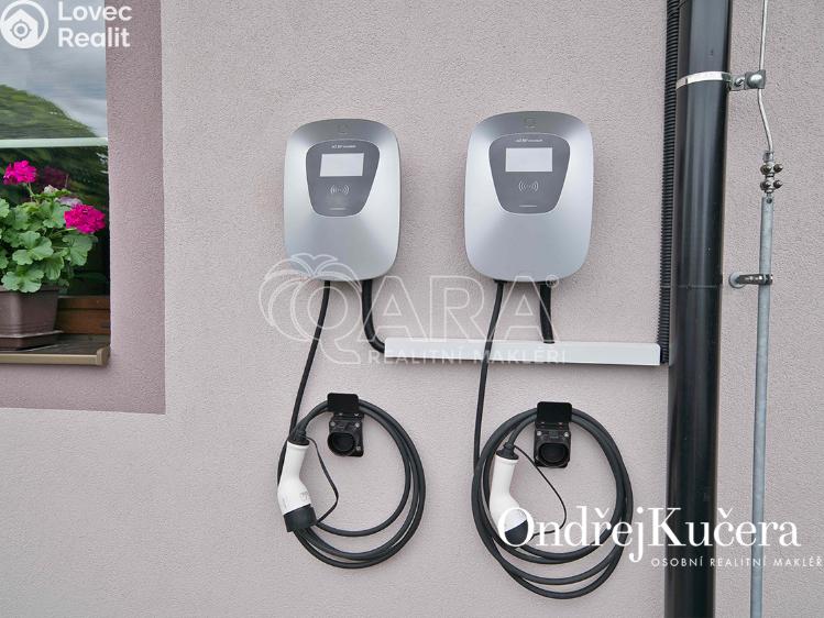 Продаж сімейного будинку Kostelec nad Labem, K Jahodovce 1101 č. 30