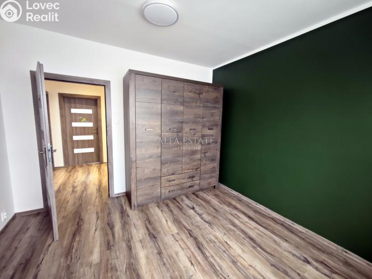 Оренда квартири 3+1 Ostrov, Družební č. 9