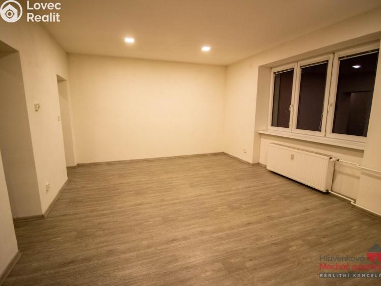 Pronájem bytu 3+1 Ostrava, Plechanovova 474/4 č. 4