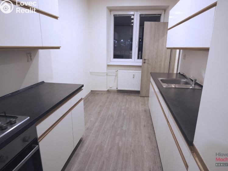 Pronájem bytu 3+1 Ostrava, Plechanovova 474/4 č. 6