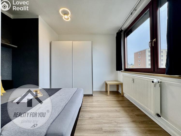 Pronájem bytu 1+KK Praha, Dunická č. 6