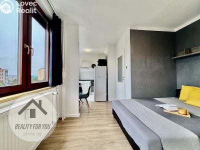 Pronájem bytu 1+KK Praha, Dunická č. 5