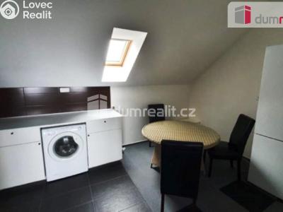 Pronájem bytu 1+KK Praha 14, Pilská č. 3