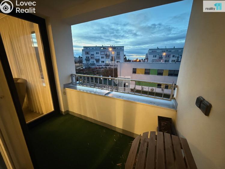 Pronájem bytu 2+KK Plzeň, Vltavínová č. 9