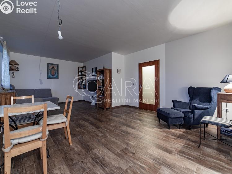 Prodej rodinného domu Lochovice č. 7