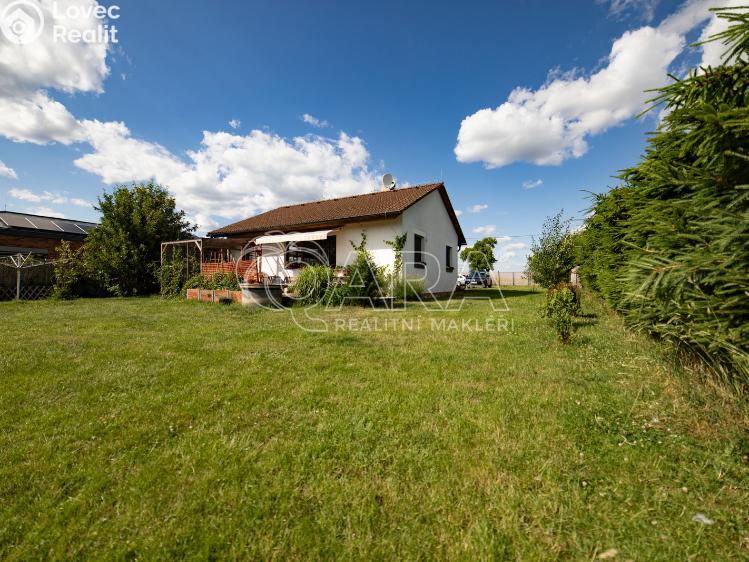 Prodej rodinného domu Lochovice č. 21