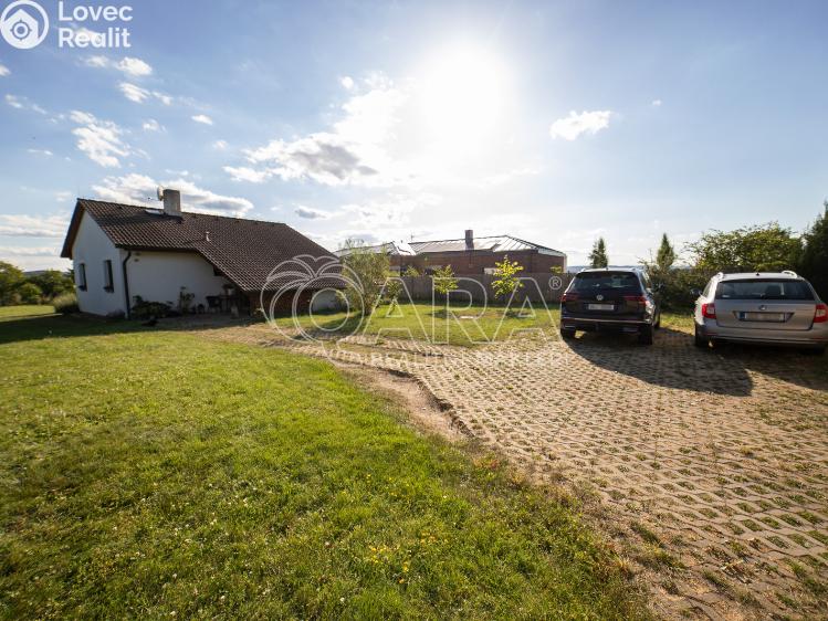 Prodej rodinného domu Lochovice č. 24