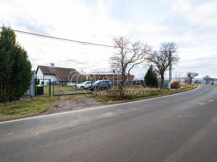 Prodej rodinného domu Lochovice č. 28