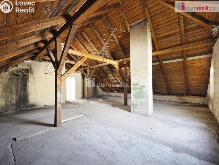 Prodej rodinného domu Hořátev č. 20