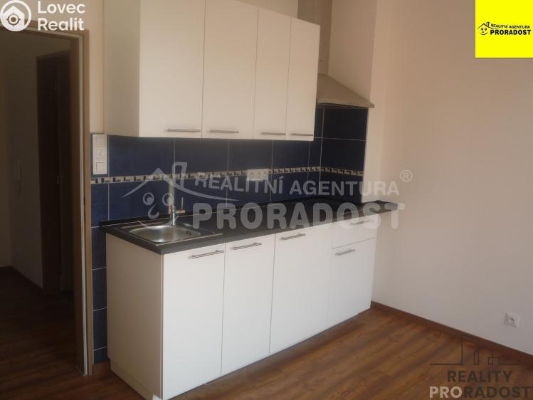 Pronájem bytu 1+KK Kladno, Jeronýmova č. 5