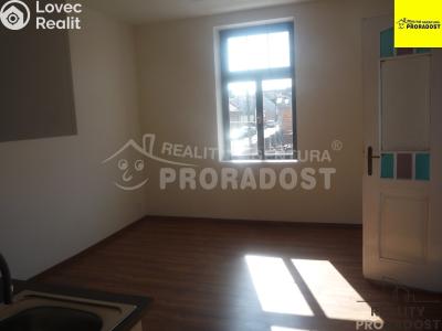 Pronájem bytu 1+KK Kladno, Jeronýmova č. 3