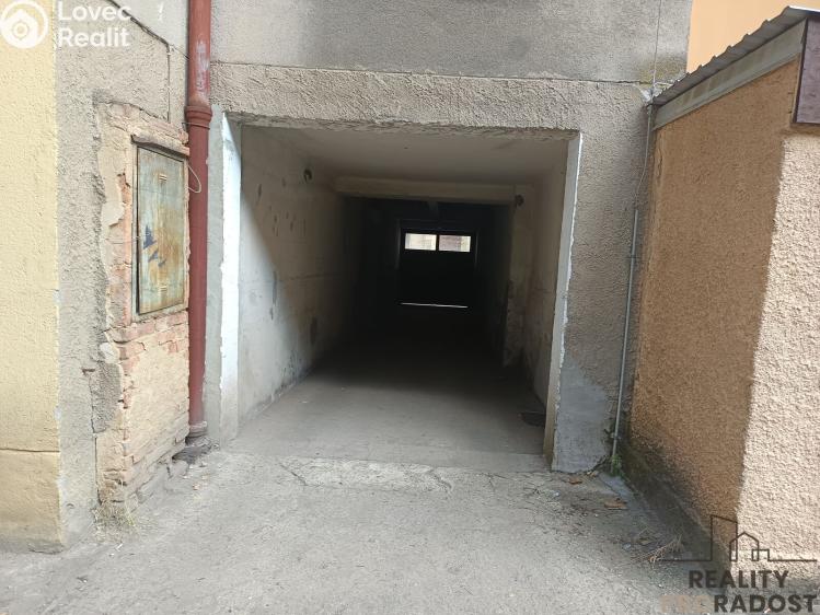 Pronájem garážového stání Praha, Klicperova č. 3