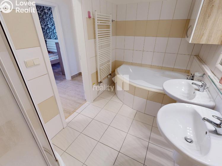 Pronájem bytu 4+KK Pelhřimov, Dolnokubínská č. 9