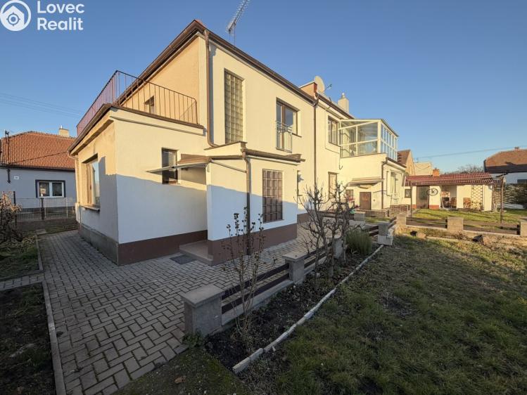 Pronájem rodinného domu Pardubice, 8. května 490 č. 2