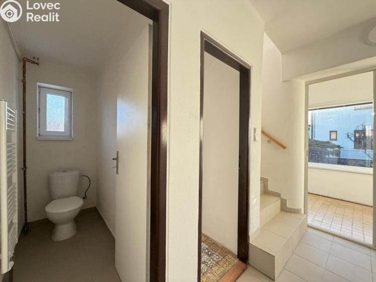 Pronájem rodinného domu Pardubice, 8. května 490 č. 8