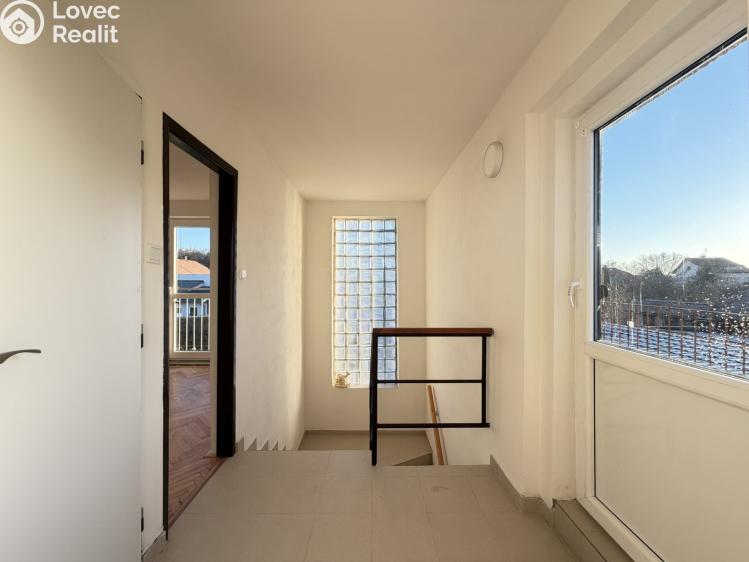 Pronájem rodinného domu Pardubice, 8. května 490 č. 11