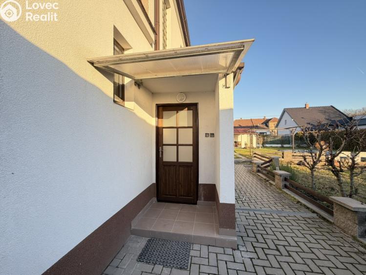 Pronájem rodinného domu Pardubice, 8. května 490 č. 17