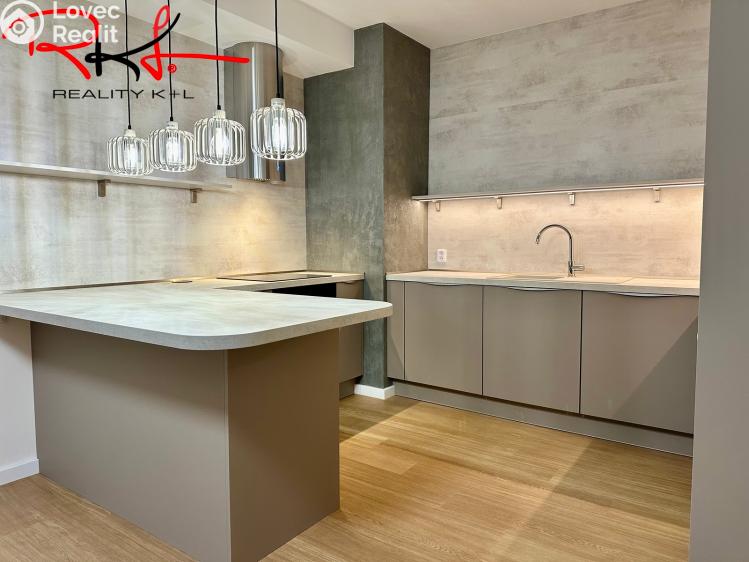 Rent apartment 2+KK Praha, Stočesova č. 4