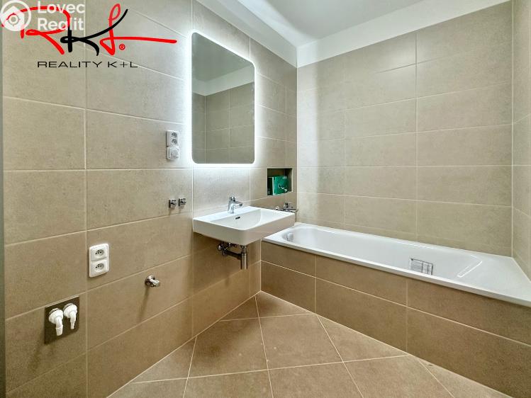 Rent apartment 2+KK Praha, Stočesova č. 8