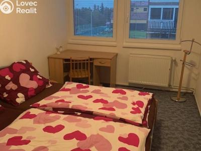 Pronájem bytu 3+1 Žatec, Šafaříkova 2538 č. 3