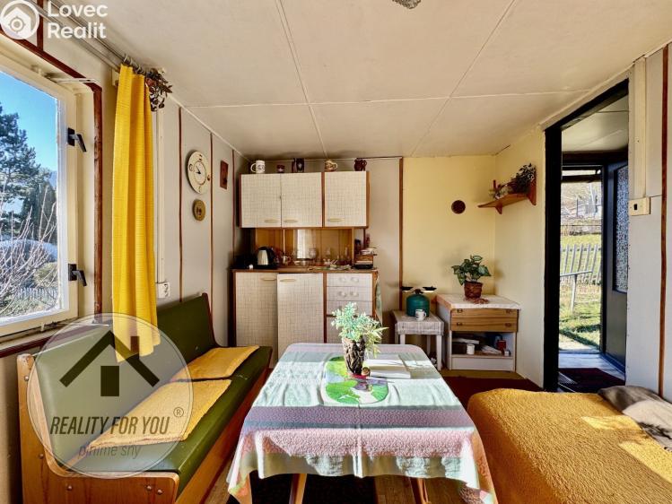 Sale hut Děčín, Hraniční 9584 č. 5