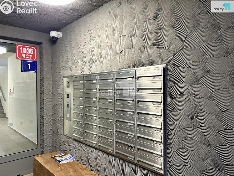 Pronájem bytu 3+KK Praha 9, Ivana Hlinky č. 32