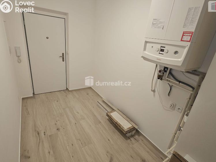 Аренда квартиры 2+KK Kralupy nad Vltavou, Souběžná č. 5