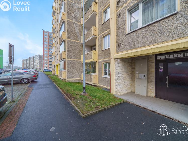 Продаж квартири 3+1 Sokolov, Spartakiádní č. 19