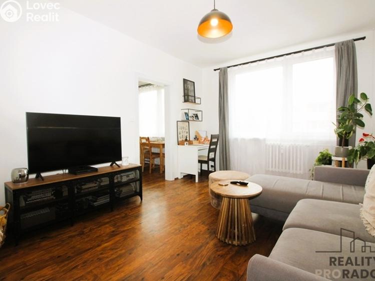 Prodej bytu 3+1 Znojmo, Dukelských bojovníků č. 1