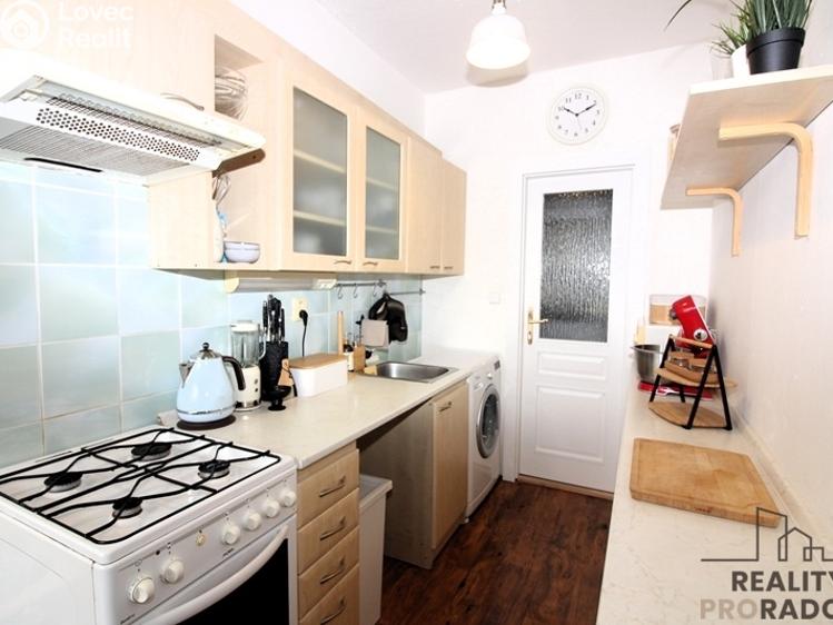 Prodej bytu 3+1 Znojmo, Dukelských bojovníků č. 7