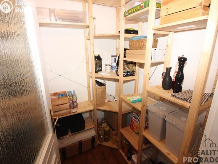 Prodej bytu 3+1 Znojmo, Dukelských bojovníků č. 11