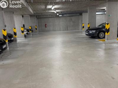 Pronájem garážového stání Praha, Poděbradská č. 2