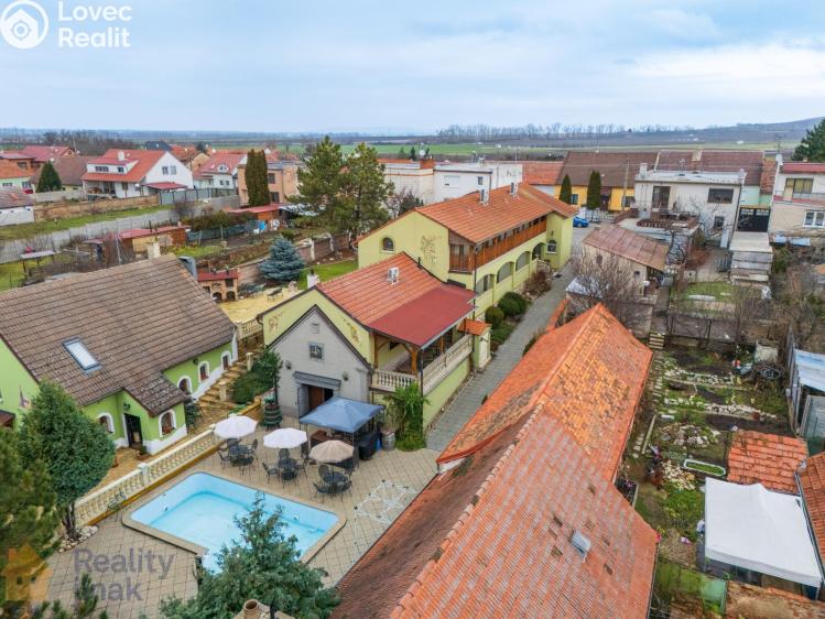 Prodej bytu 2+KK Dolní Dunajovice, Hlavní 555 č. 14