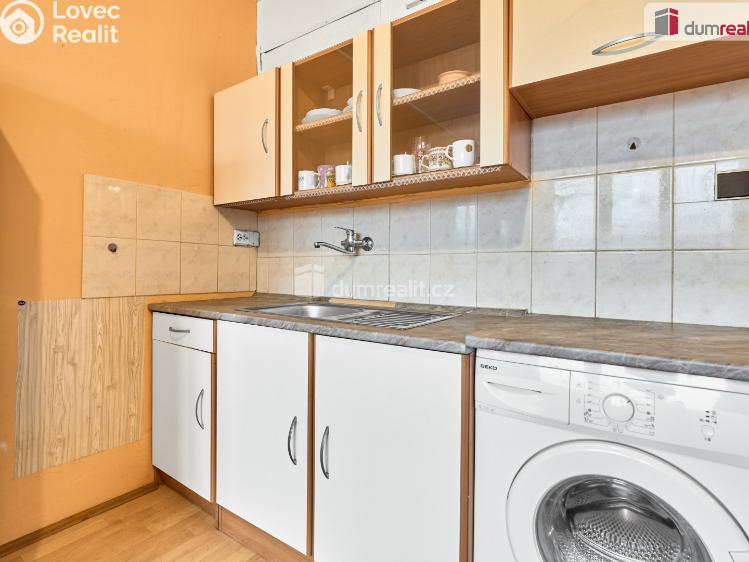 Prodej bytu 1+1 Karlovy Vary, Požární č. 10