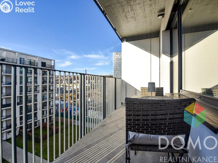 Pronájem bytu 1+KK Praha, Smržových 1047/6 č. 8