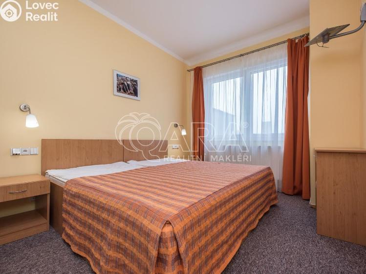 Pronájem bytu 1+KK Praha, Bendlova 154/19 č. 4