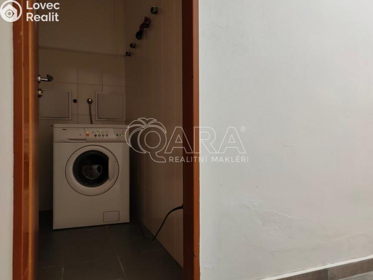 Pronájem bytu 1+KK Praha, Bendlova 154/19 č. 14