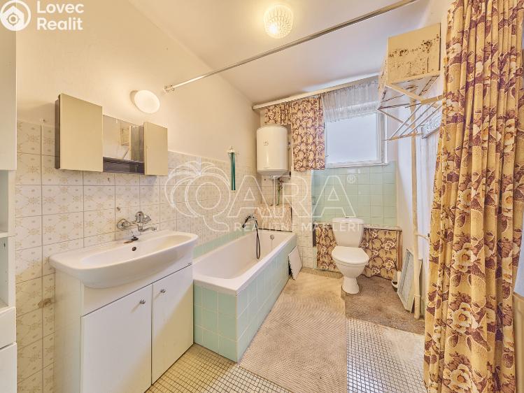 Prodej rodinného domu Přelouč, Gagarinova 1213 č. 2