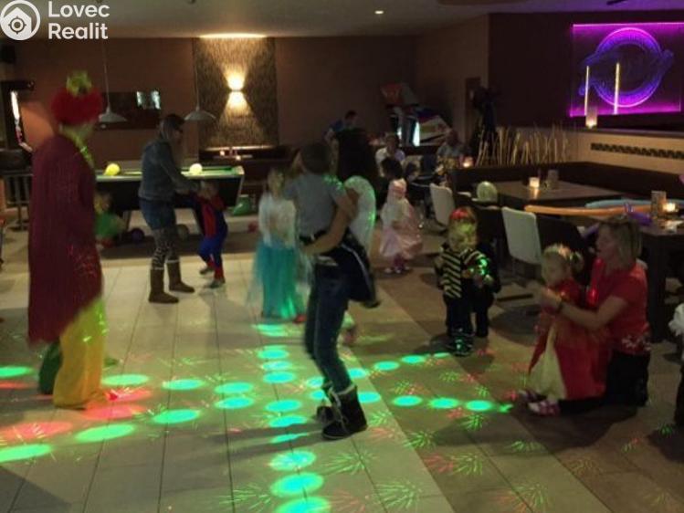 Pronájem obchodního prostoru Planá, Nádražní č. 9