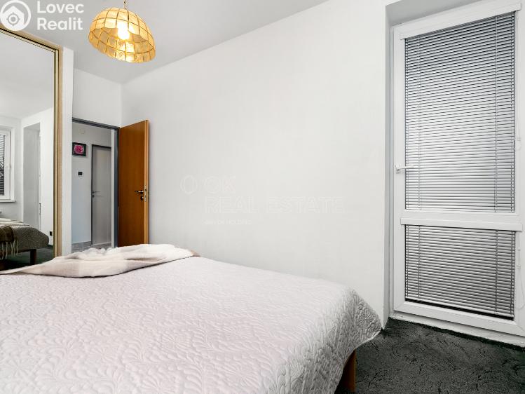 Prodej bytu 4+KK Praha, Dýšinská č. 8